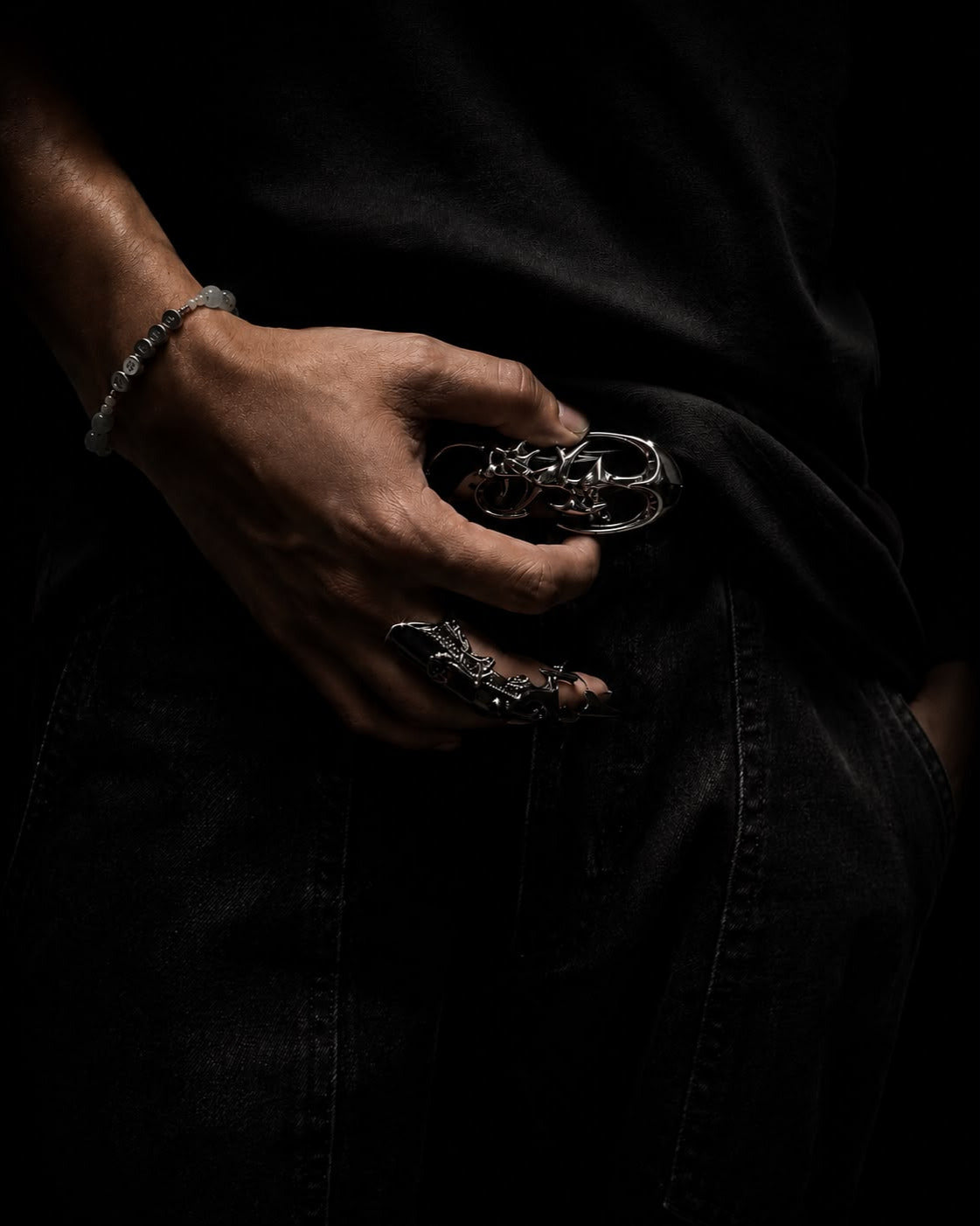 Neo-tribal buckle belt
